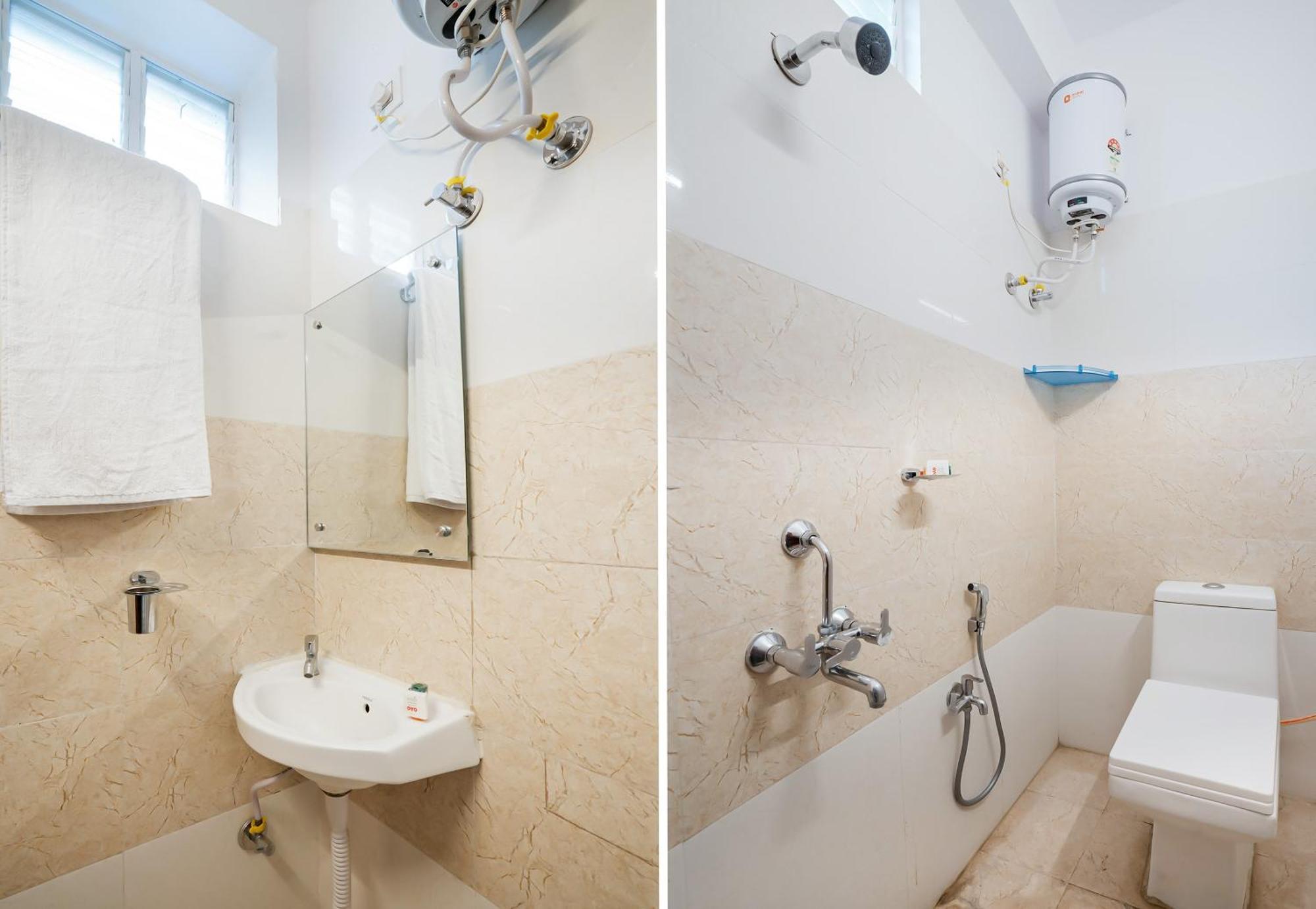Super O Gokul Grand Near Sr Nagar Police Station Hotel 3*