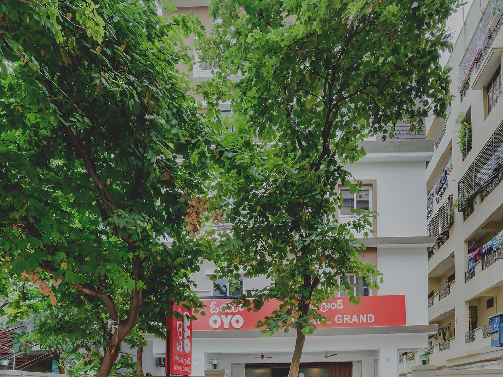 Super O Gokul Grand Near Sr Nagar Police Station Hotel