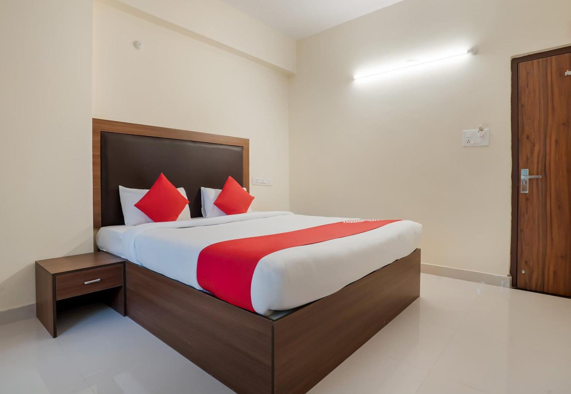 Super O Gokul Grand Near Sr Nagar Police Station Hotel Hyderabad