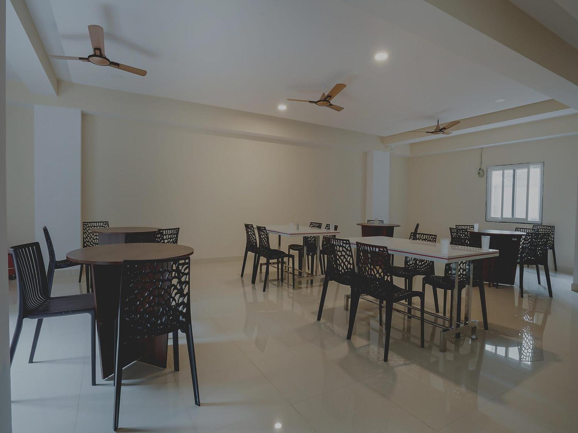 Hotel Super O Gokul Grand Near Sr Nagar Police Station Hyderabad