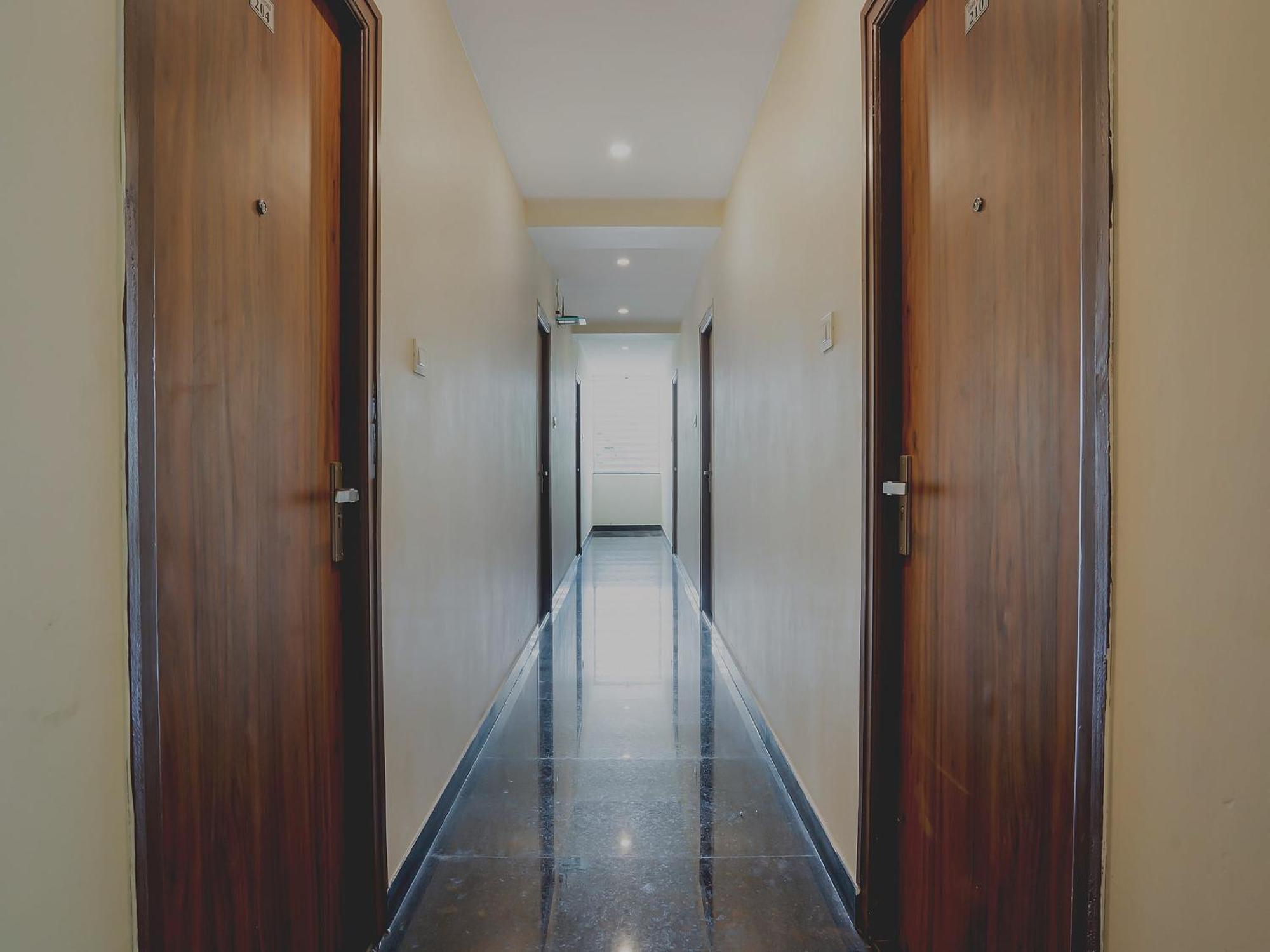 Hotel Super O Gokul Grand Near Sr Nagar Police Station Hyderabad
