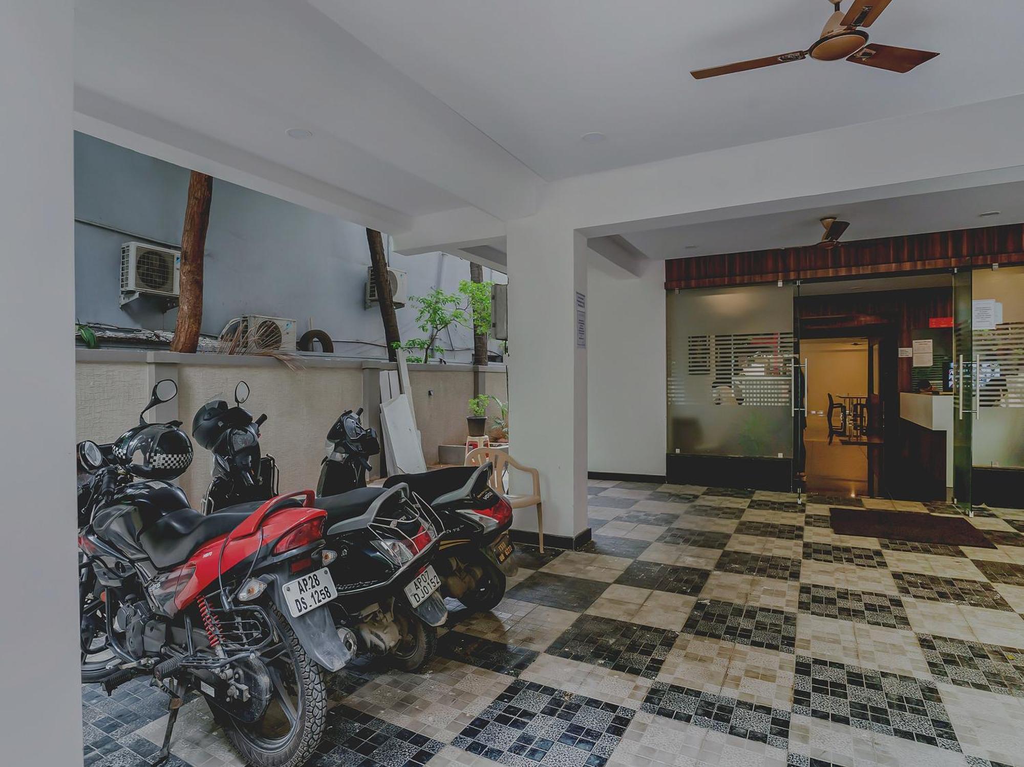 Super O Gokul Grand Near Sr Nagar Police Station Hotel Hyderabad