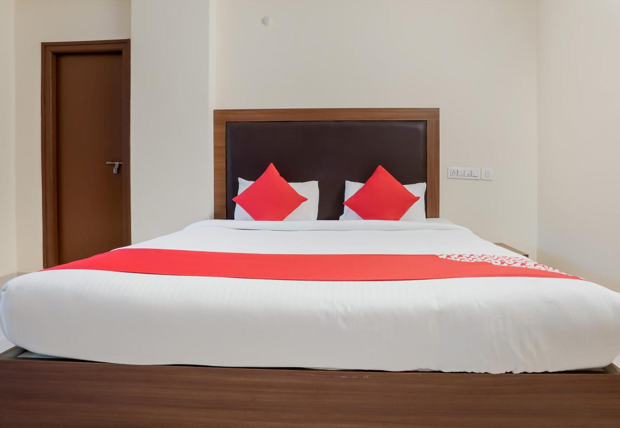 Super O Gokul Grand Near Sr Nagar Police Station Hyderabad